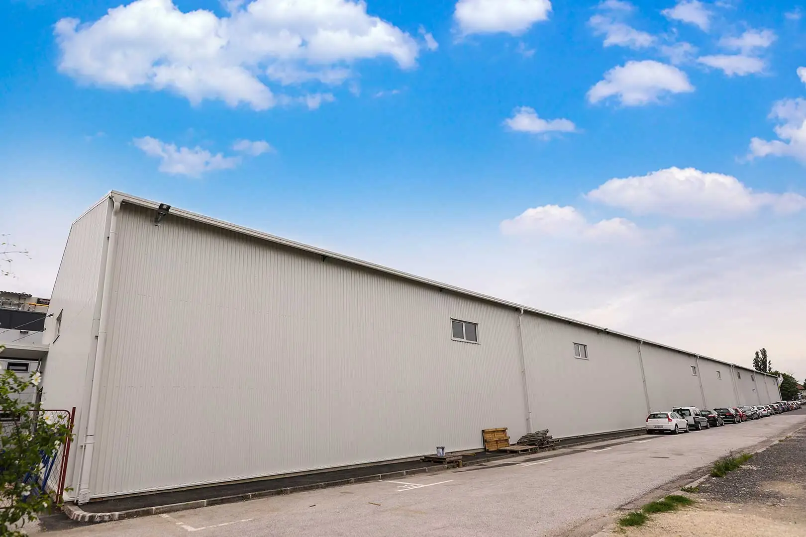 SKLADIŠNA HALA Ad plastik d.d., Stenjevec