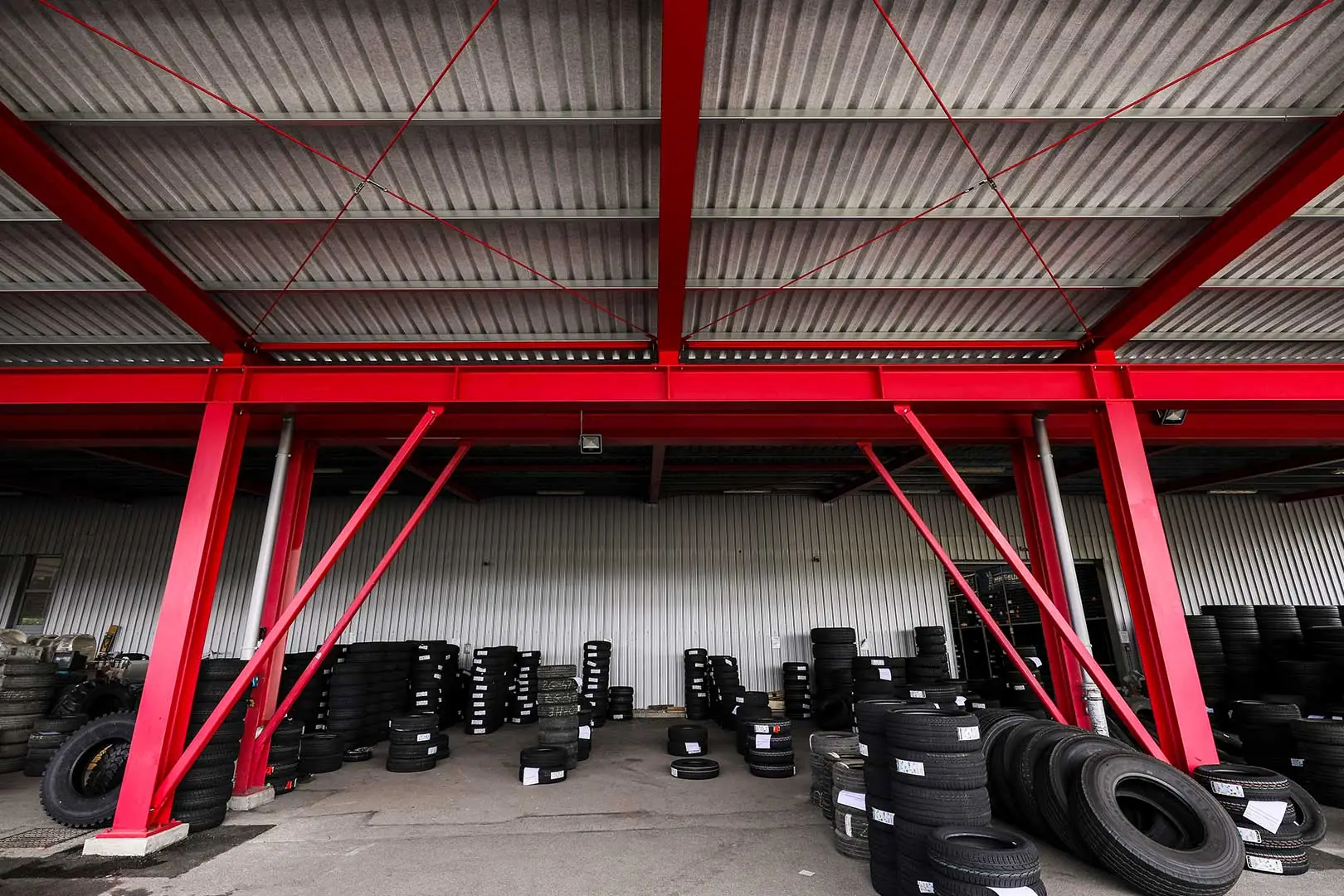 ČELIČNA NADSTREŠNICA PNEUMATIK d.o.o., Sveta Nedelja