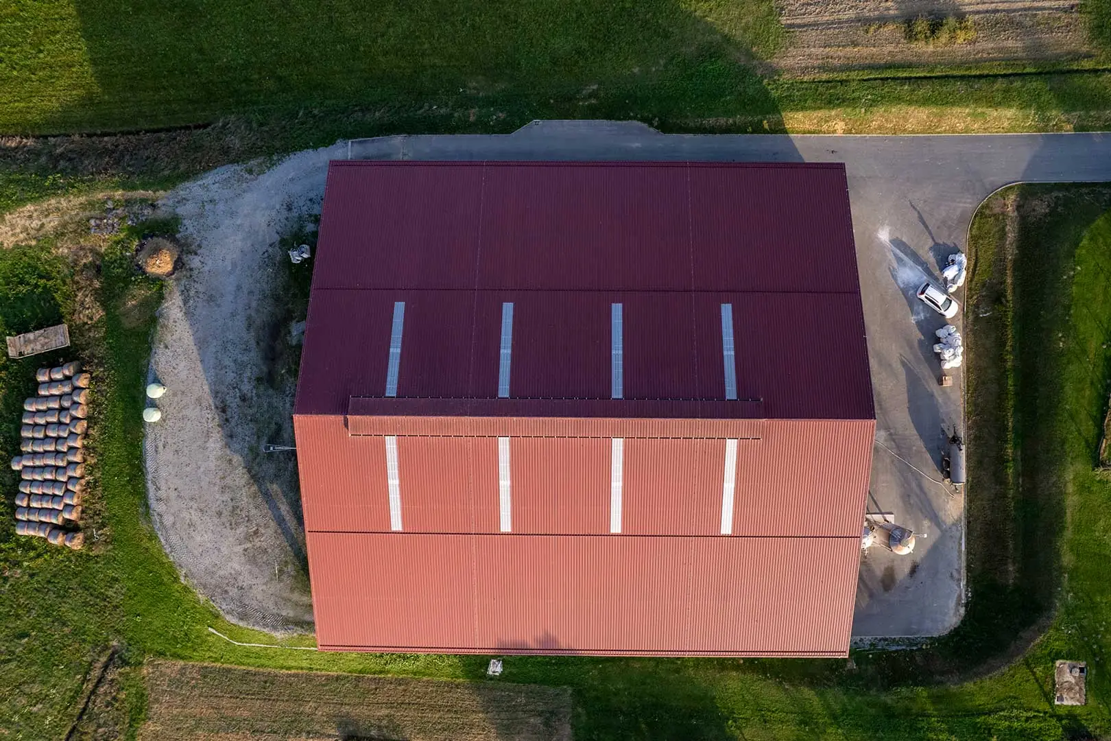 STAJA ZA MLIJEČNE KRAVE OPG Mihaljević, Palešnik